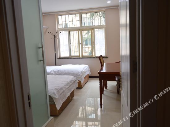Циндао: Qingdao Fengyuanzhijia Business Hotel