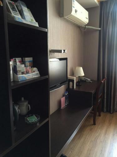 Шанхай: Rentai Bussiness Hotel