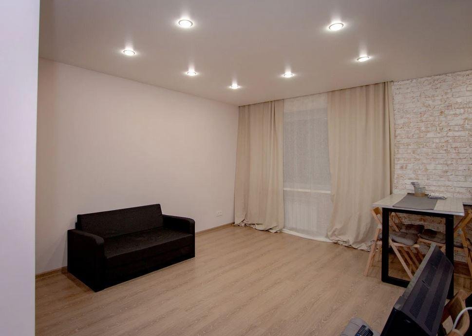 Красноярск: ABC Apartmens (ЭйБиСи Апартментс) на улице Декабристов