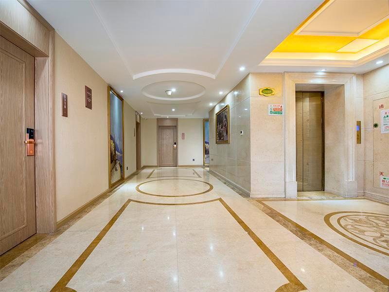 Тяньцзинь: Vienna Hotel Tianjin Huaming
