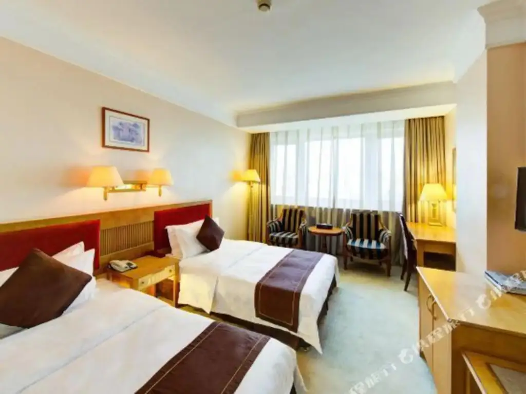 Шэньян: Right Day City Hotel