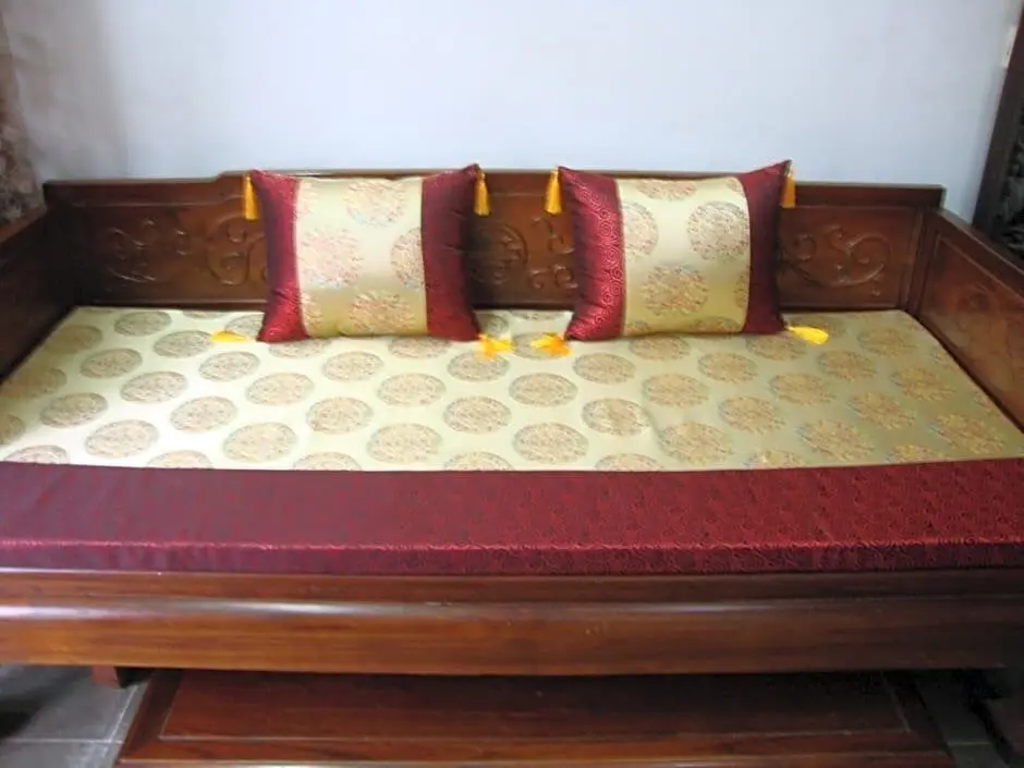 Цзиньцзэ: Suzhou Tongli Qingmei Zhuma Sanqiao Inn