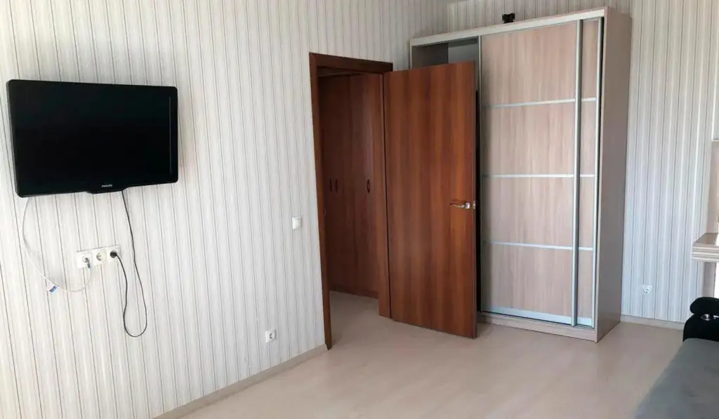 Красноярск: ABC Apartmens (ЭйБиСи Апартментс) на улице Кирова