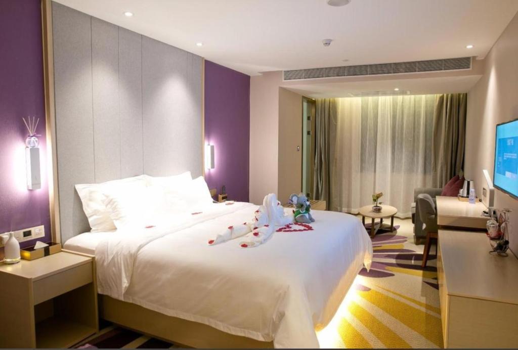 Гуанчжоу: Lavande Hotels Guangzhou Baiyun Avenue North Metro Station