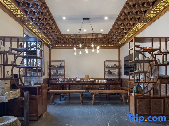 Шанграо: Floral Hotel·Tingfengshuo B&B (Huangling Scenic Spot Store)