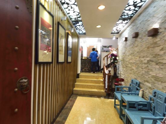 Сянси: Zuimei Fenghuang Boutique Riverside Guesthouse
