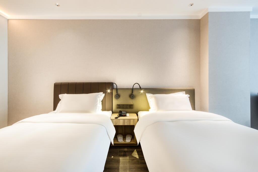 Ханчжоу: Hanting Premium Hotel  Hangzhou Binjiang Xinguang
