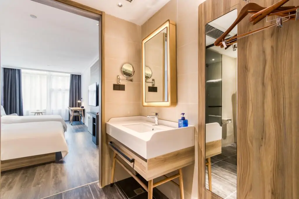 Ханчжоу: Hanting Premium Hotel  Hangzhou Binjiang Xinguang