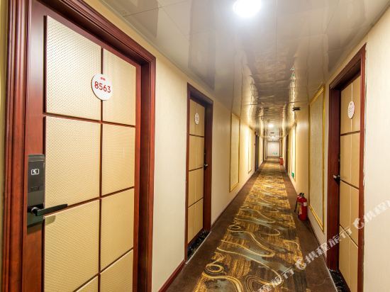 Шэньчжэнь: The Best Hotel