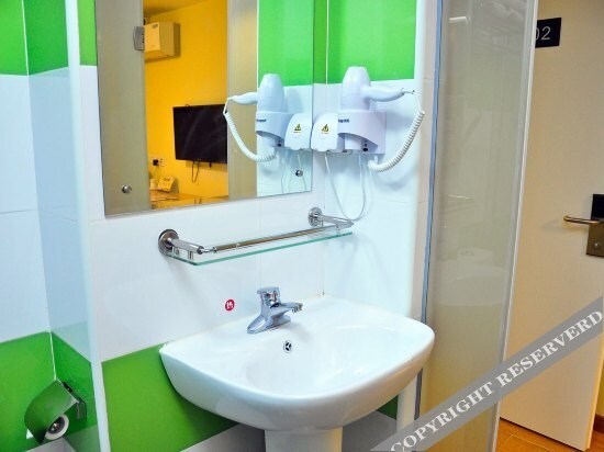 Гуанчжоу: 7 Days Inn Guangzhou Panyu Avenue Changlong