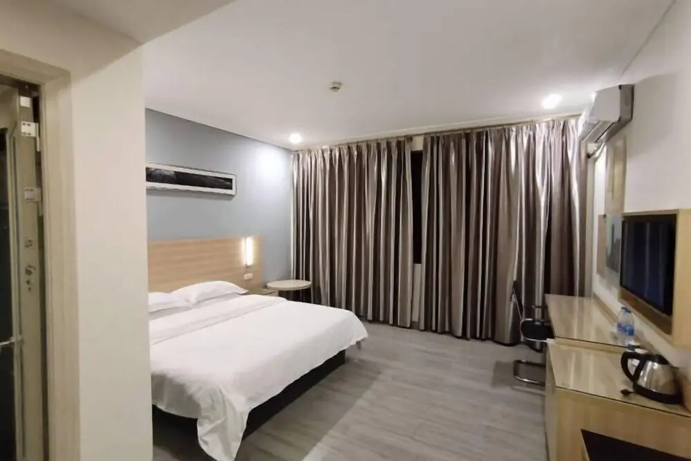Yunji Hotel — фото 1