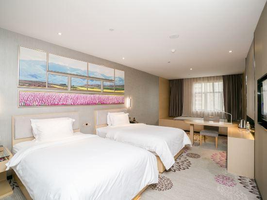 Чэнду: Lavande Hotels (Chengdu Xihe Bolin Square)