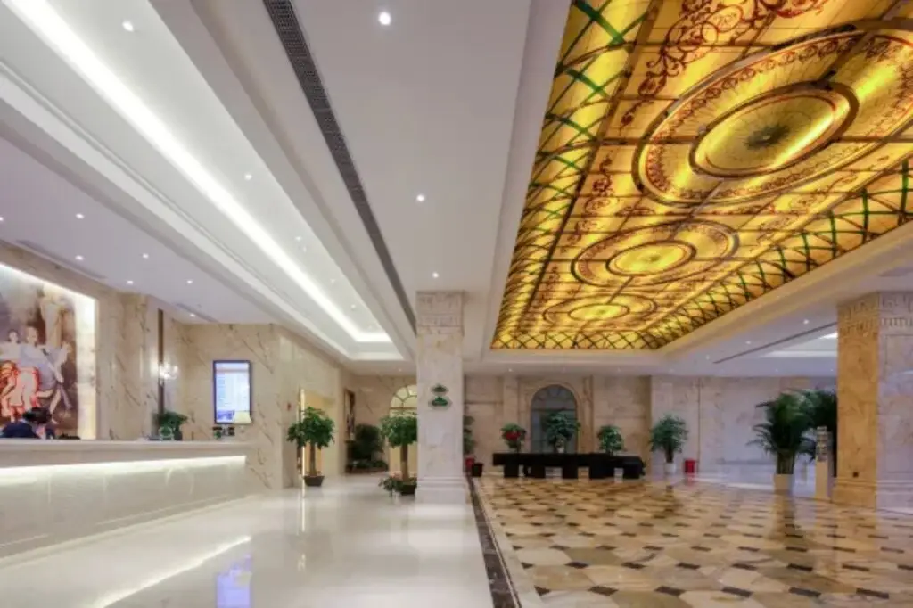 Чунцин: Vienna International Hotel (Chongqing North Station)