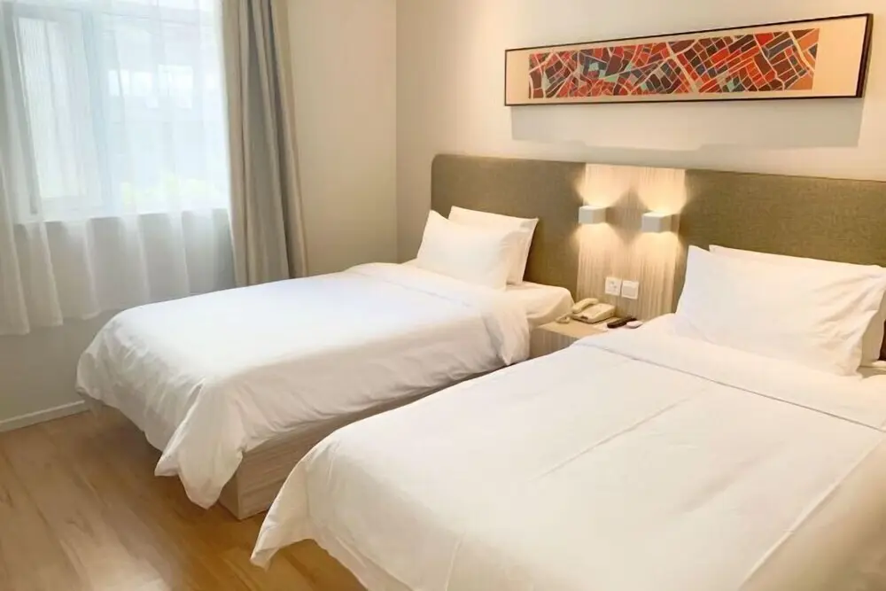 Наньтун: Hanting Hotel Qidong Wenfeng Dashijie