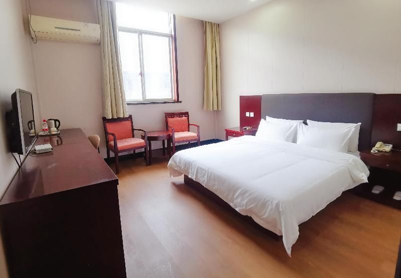 Шанхай: Hanting Hotel (Shanghai Jinqiao,Middle Yanggao Rd)