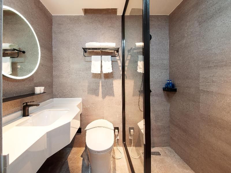 Шанхай: Hanting Hotel (Shanghai Jinqiao,Middle Yanggao Rd)