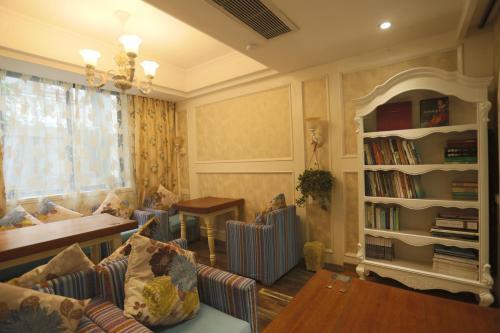 Ханчжоу: Blooming Lotus.Theme house.Hangzhou