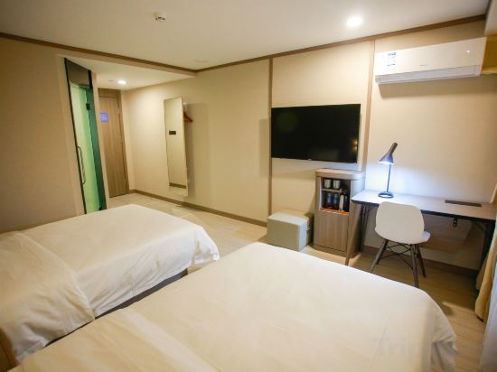 Шэньчжэнь: Hanting Hotel (Shenzhen Huaqiangbei Yannan Metro S