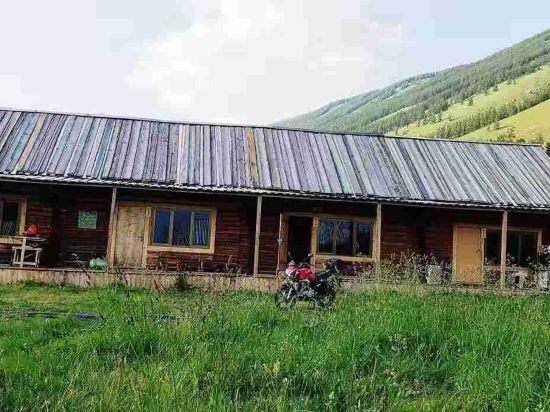Буркин: Yulu Inn