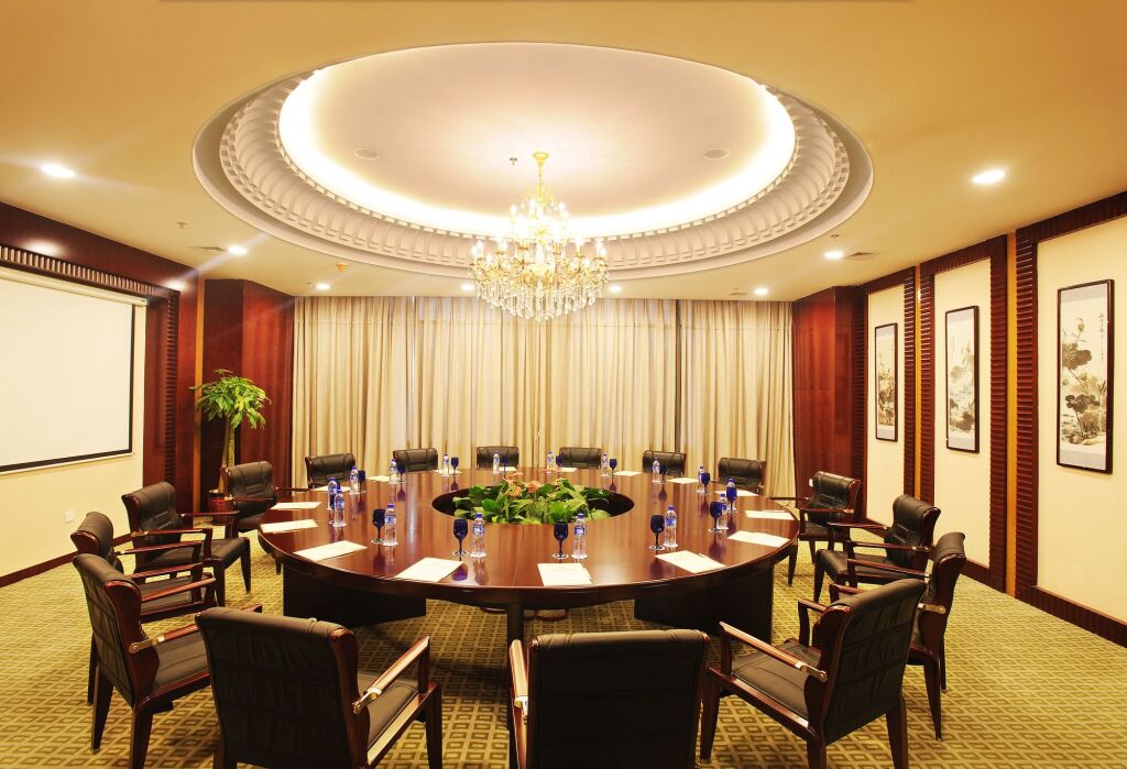 Урумчи: Mingyuan New Times
