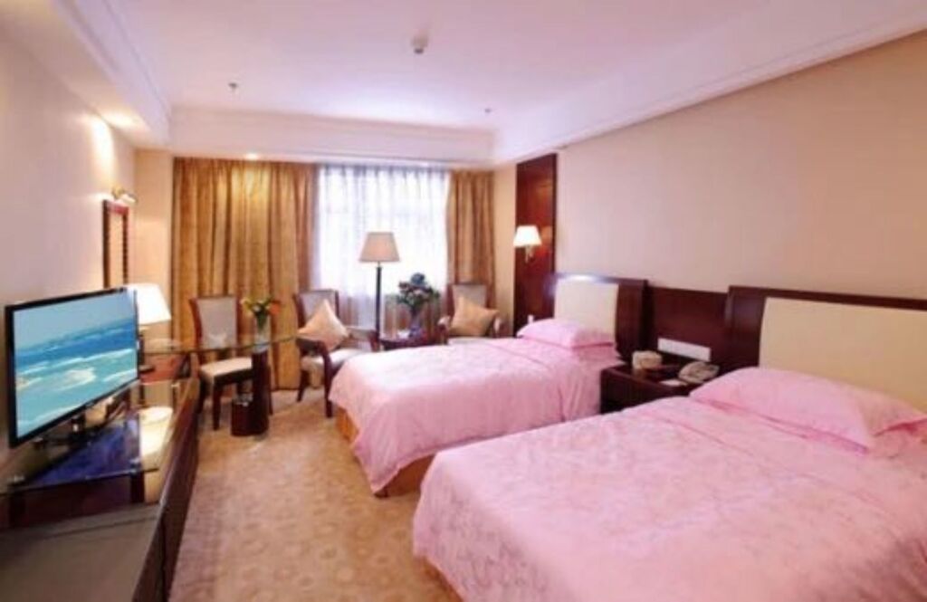 Урумчи: Mingyuan New Times
