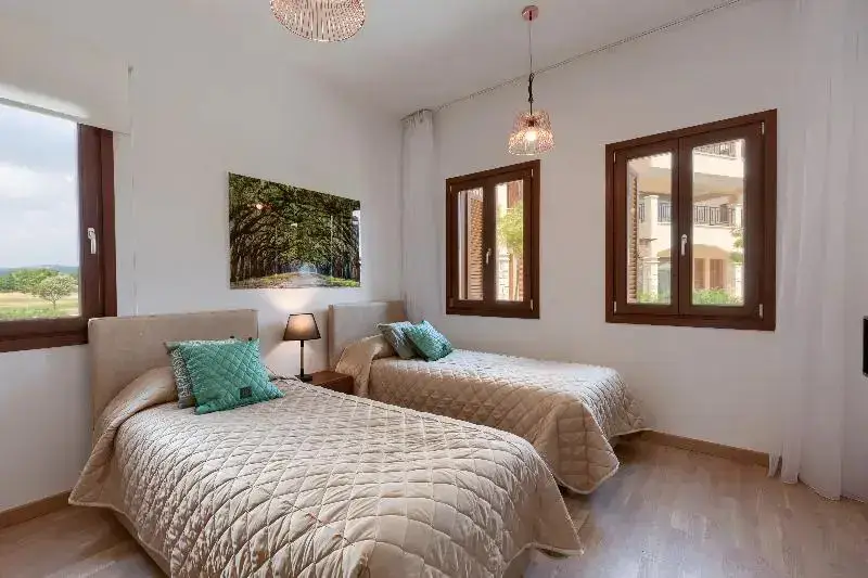 Куклия: Aphrodite Hills Rentals - Premium Serviced Apartments