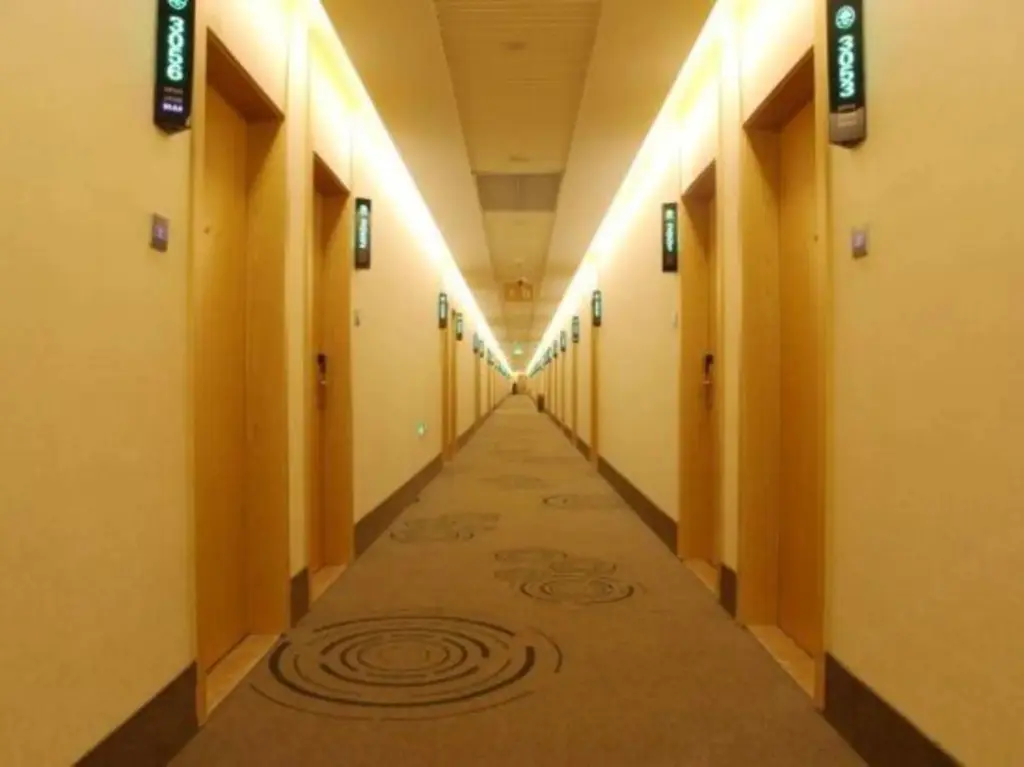 Лиаоченг: Greenhoutai Express Hotel ( Liaocheng Huitong Logistics Park Store )