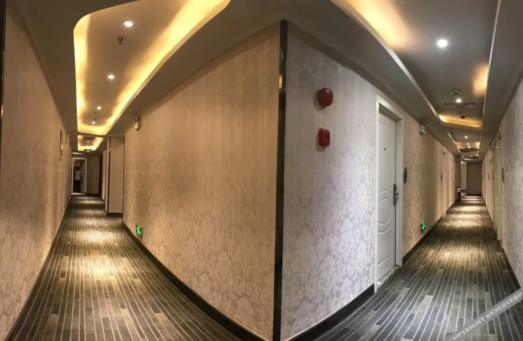 Шанхай: Hi Inn (Shanghai Xiaonanmen Subway Station)