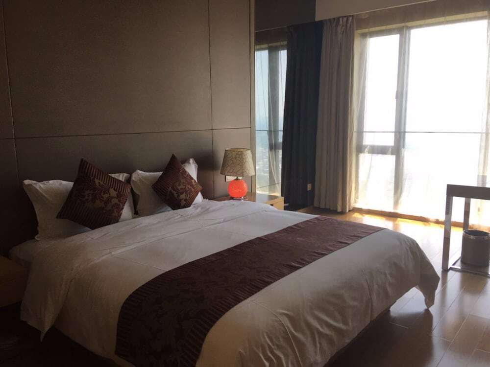 Гуанчжоу: Poly World Trading Center Serviced Apartment