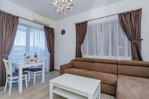 Петровац: Montere Guest House