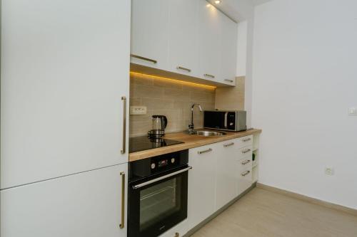 Петровац: Montere Guest House