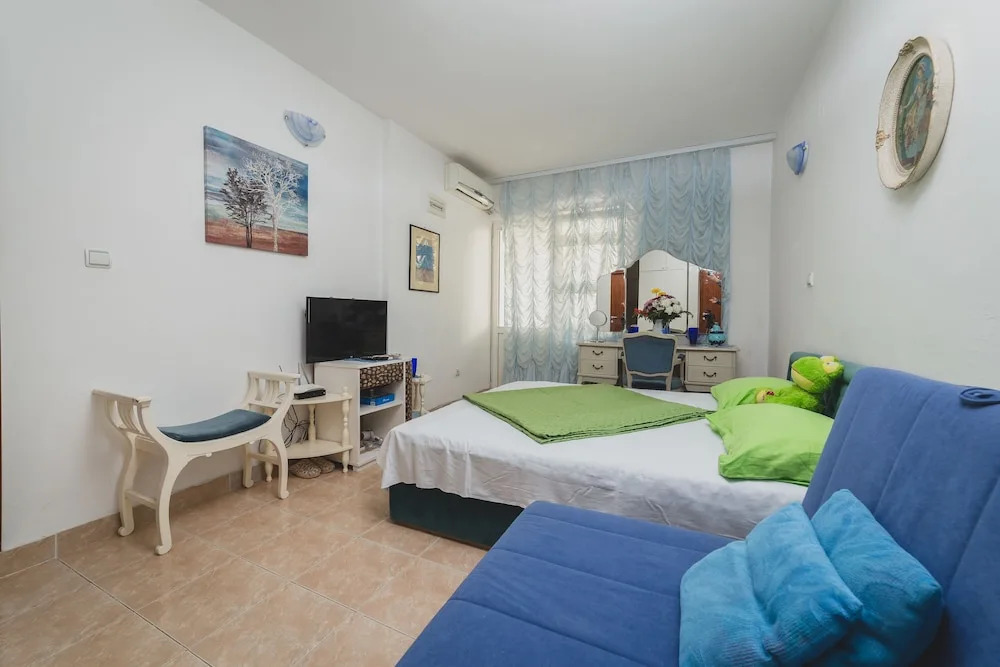 Будва: Apartments Andjela