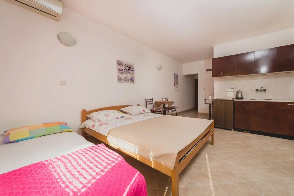 Будва: Apartments Andjela