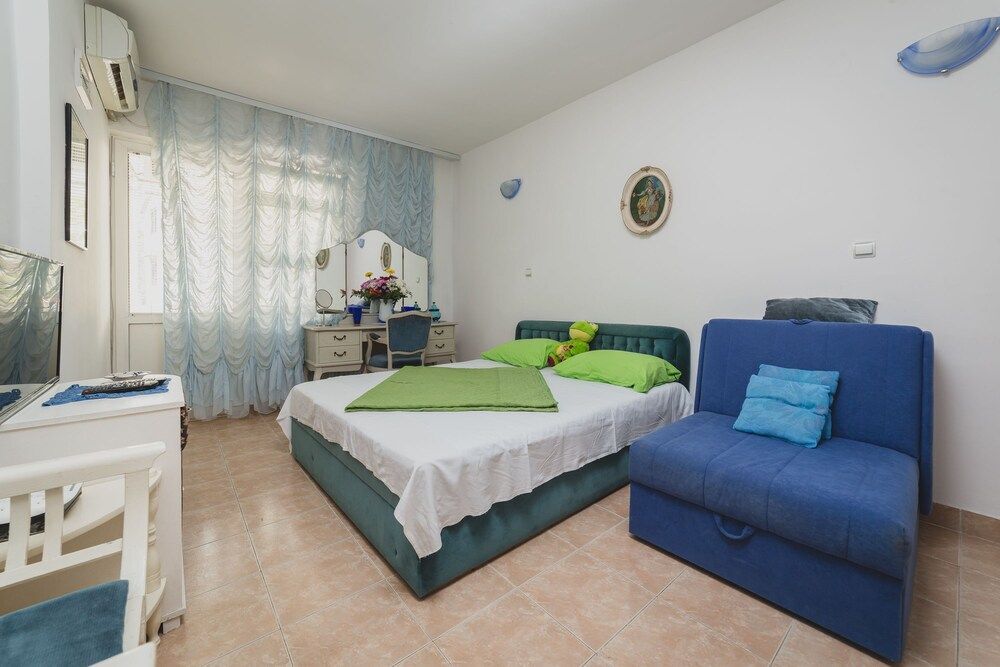 Будва: Apartments Andjela