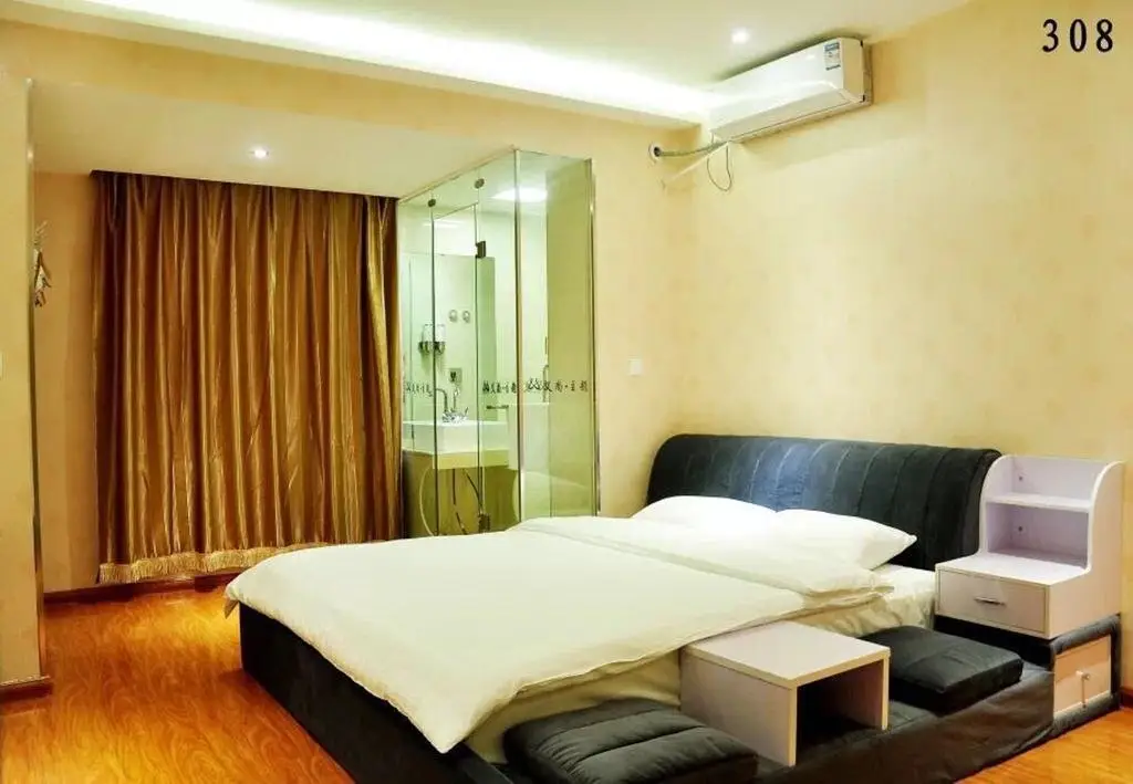 Aishang Theme Hotel — фото 1