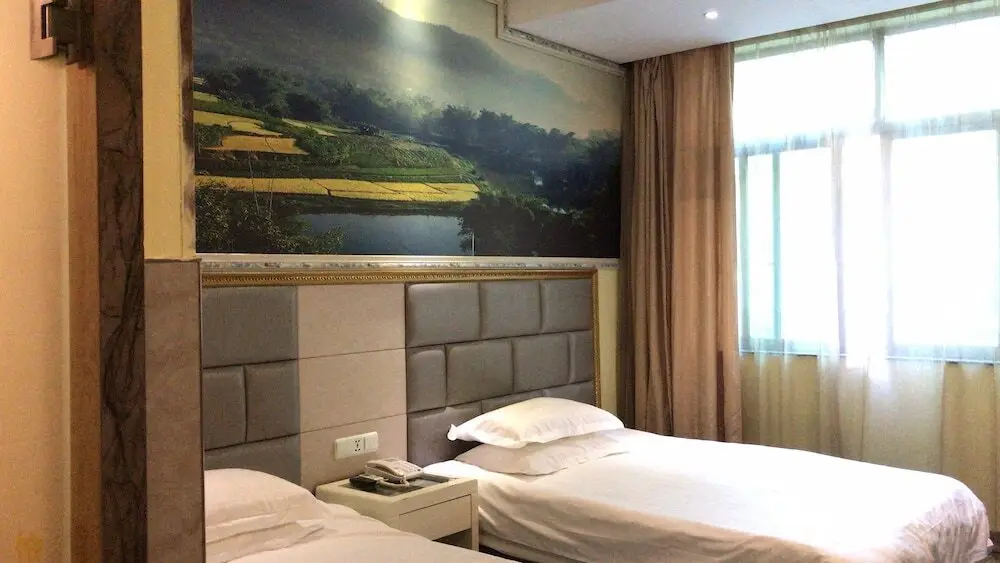 Иу: Jia Si Tai Hotel