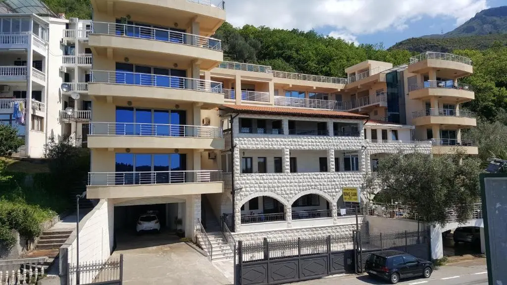 Пржно: Apartments Rino Lux