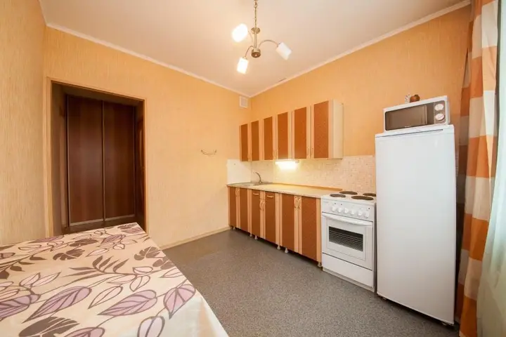 Красноярск: Apartments Kvartirov on str. Alekseeva, bld.109