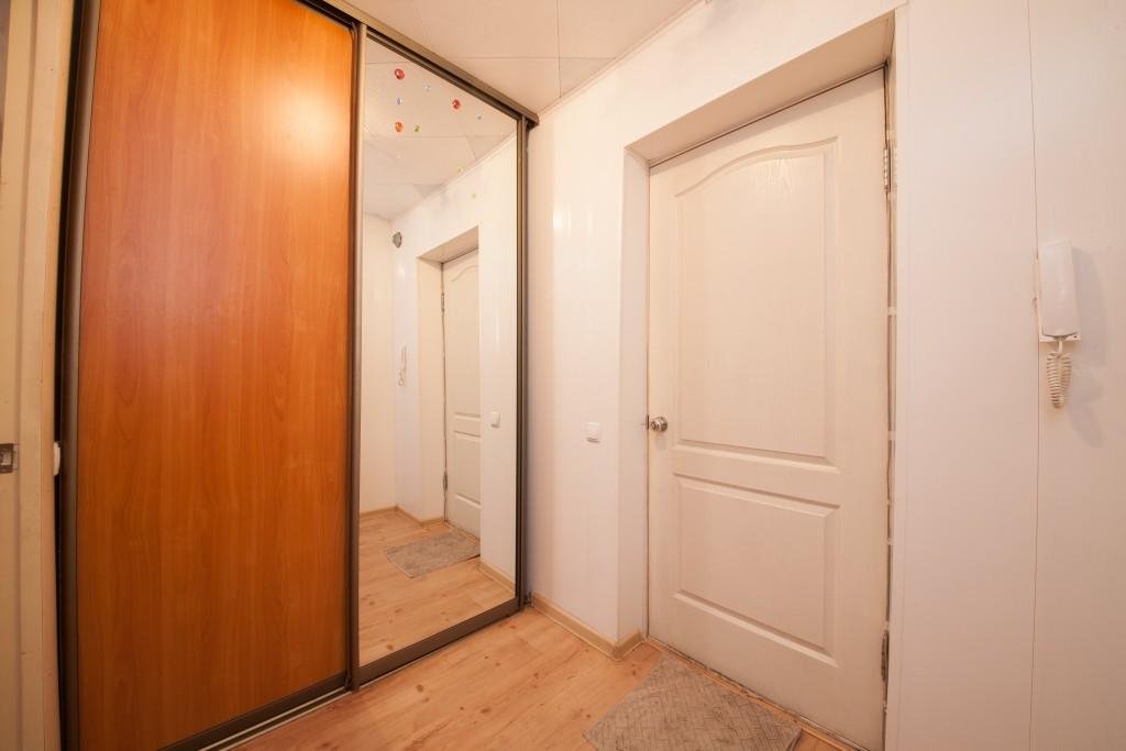 Красноярск: Apartments Kvartirov on str. Bebelya, bld. 57