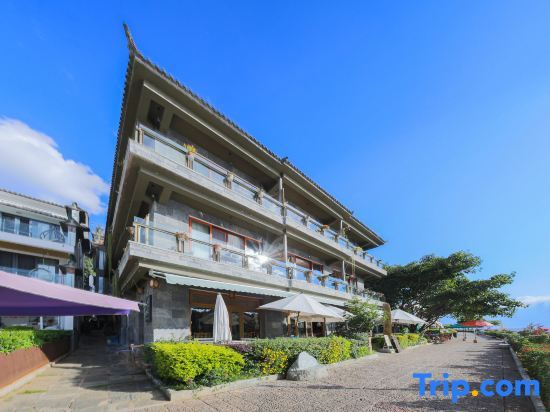 Дали: Sea View Inn