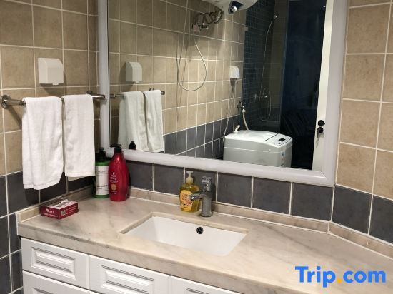 Хулудао: Dongdaihe Jiaying Seaview Holiday Apartment