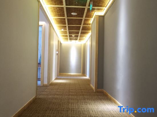 Чэнду: City Cottage Hotel (Chengdu Luomashi Metro Station)