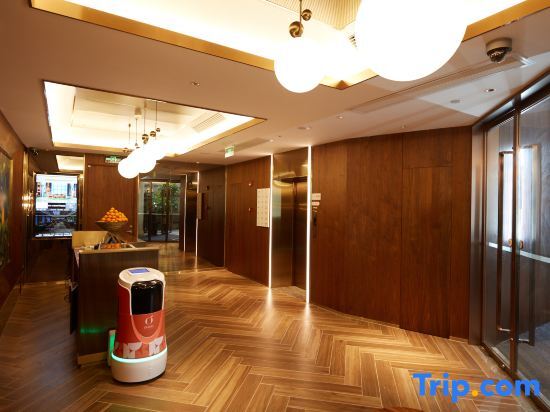 Шанхай: Orange Hotel (Mingdi, No. 10, Huaihai Middle Road, Shanghai)
