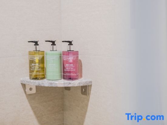 Шанхай: Homeinn Plus Hotel (Shanghai Pudong New Area Xinchang Metro Station Xinchang Guzhen)
