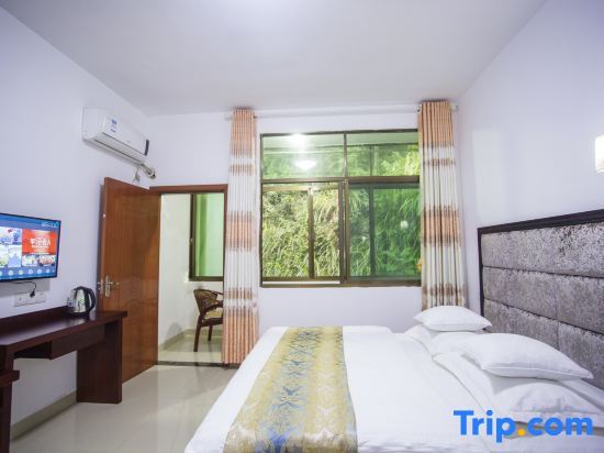 Хэнъян: Nanyue Xianglufeng Leisure Villa