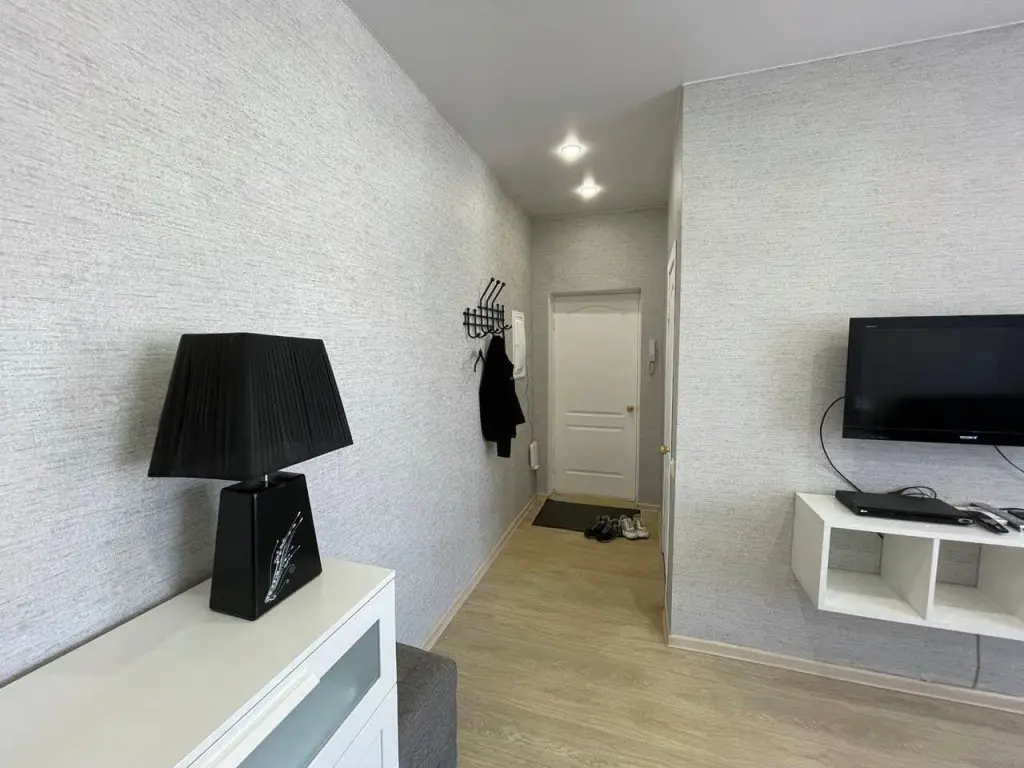 Красноярск: ABC Apartmens (ЭйБиСи Апартментс) на проспекте Мира 89