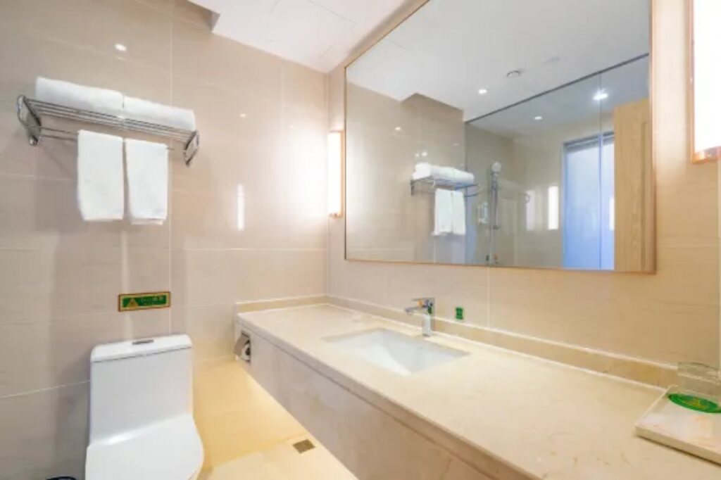 Цзясинь: Vienna International Hotel (Jiaxing Longding Wanda Plaza)