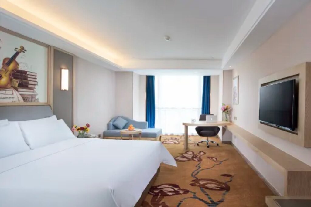 Цзясинь: Vienna International Hotel (Jiaxing Longding Wanda Plaza)