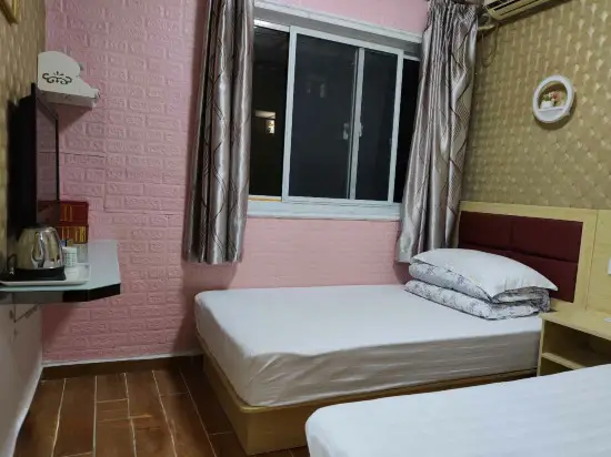 Шанхай: Chun Yi Hotel