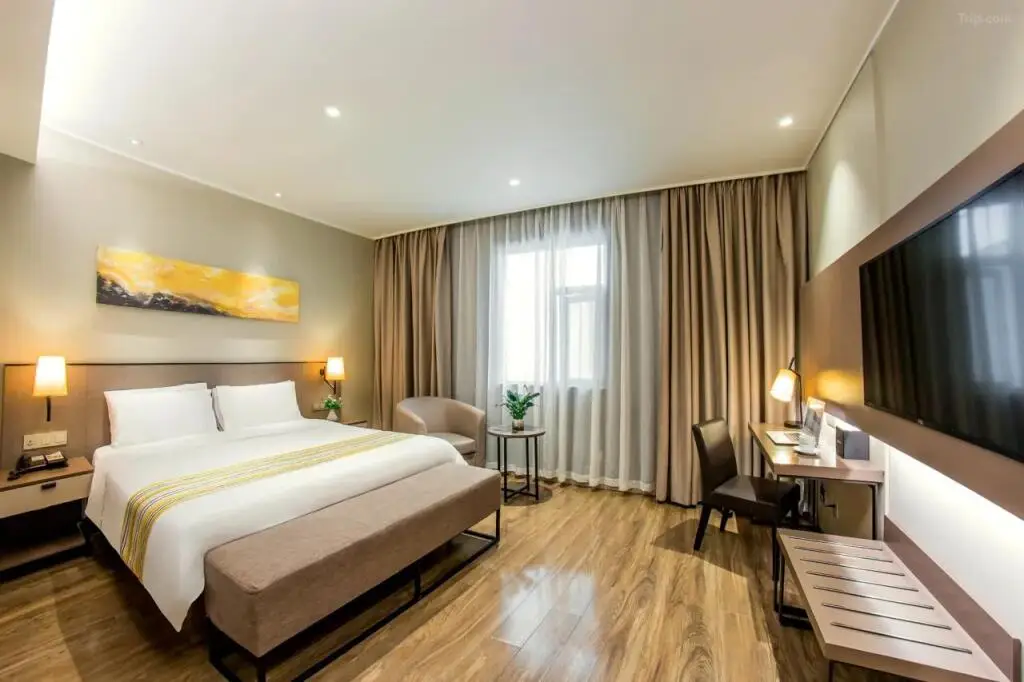 Шанхай: Motel168 Shanghai East JingLing Road Inn